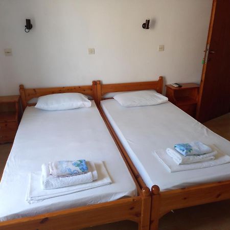 George Rooms Votsi  Екстер'єр фото
