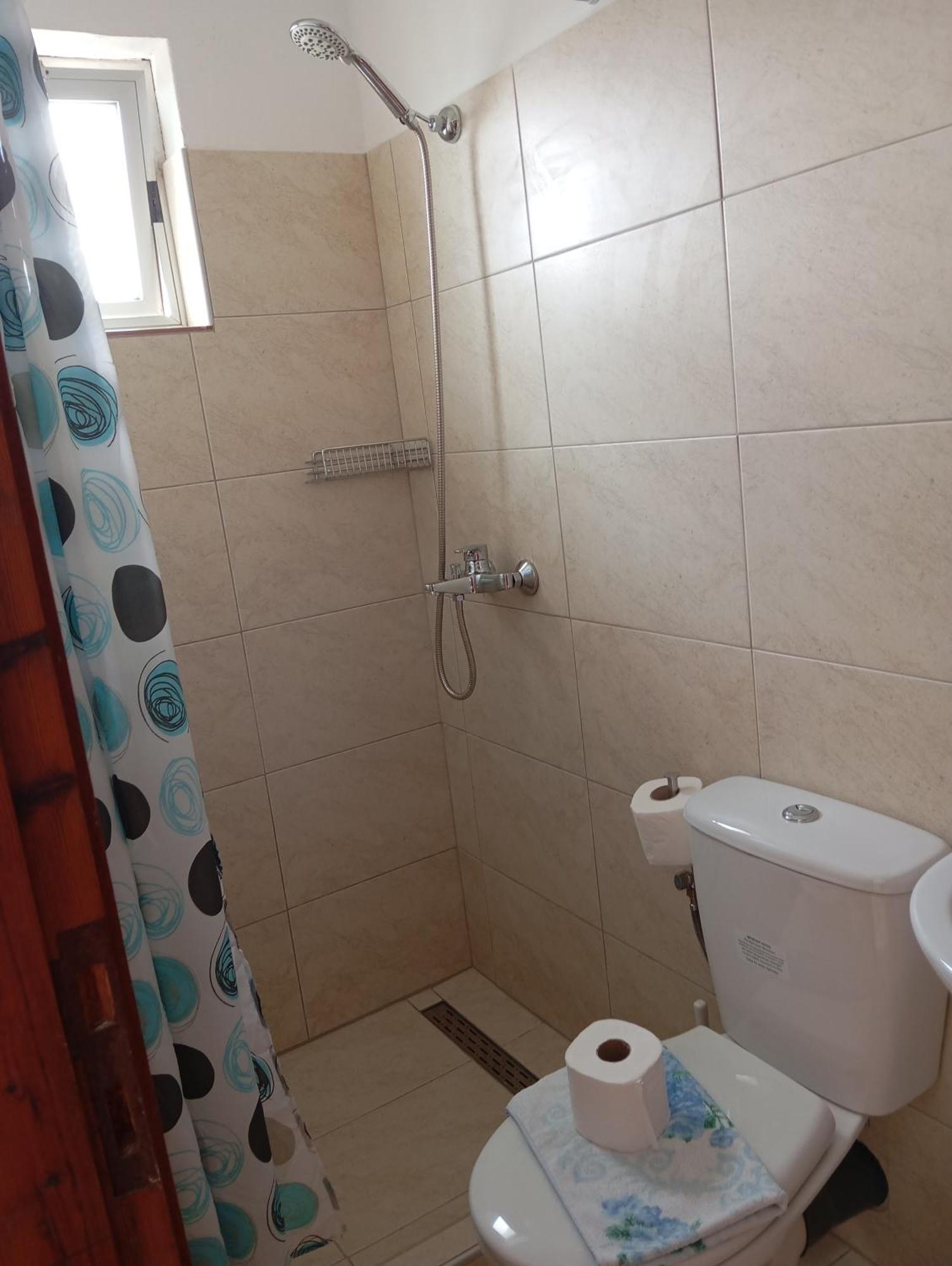 George Rooms Votsi  Екстер'єр фото