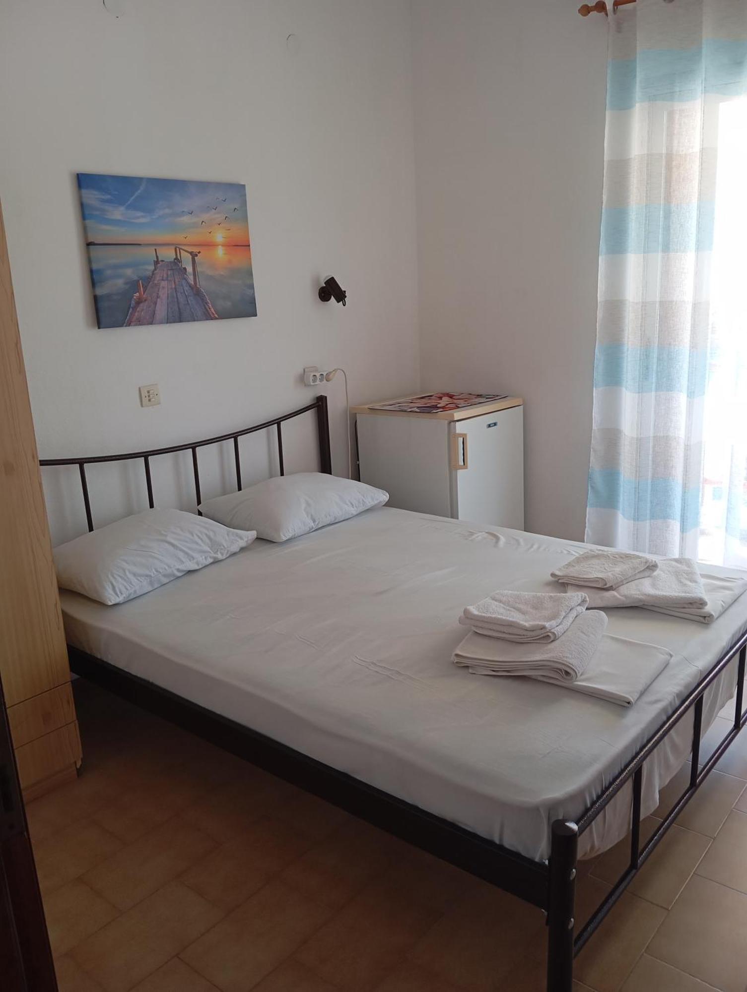 George Rooms Votsi  Екстер'єр фото
